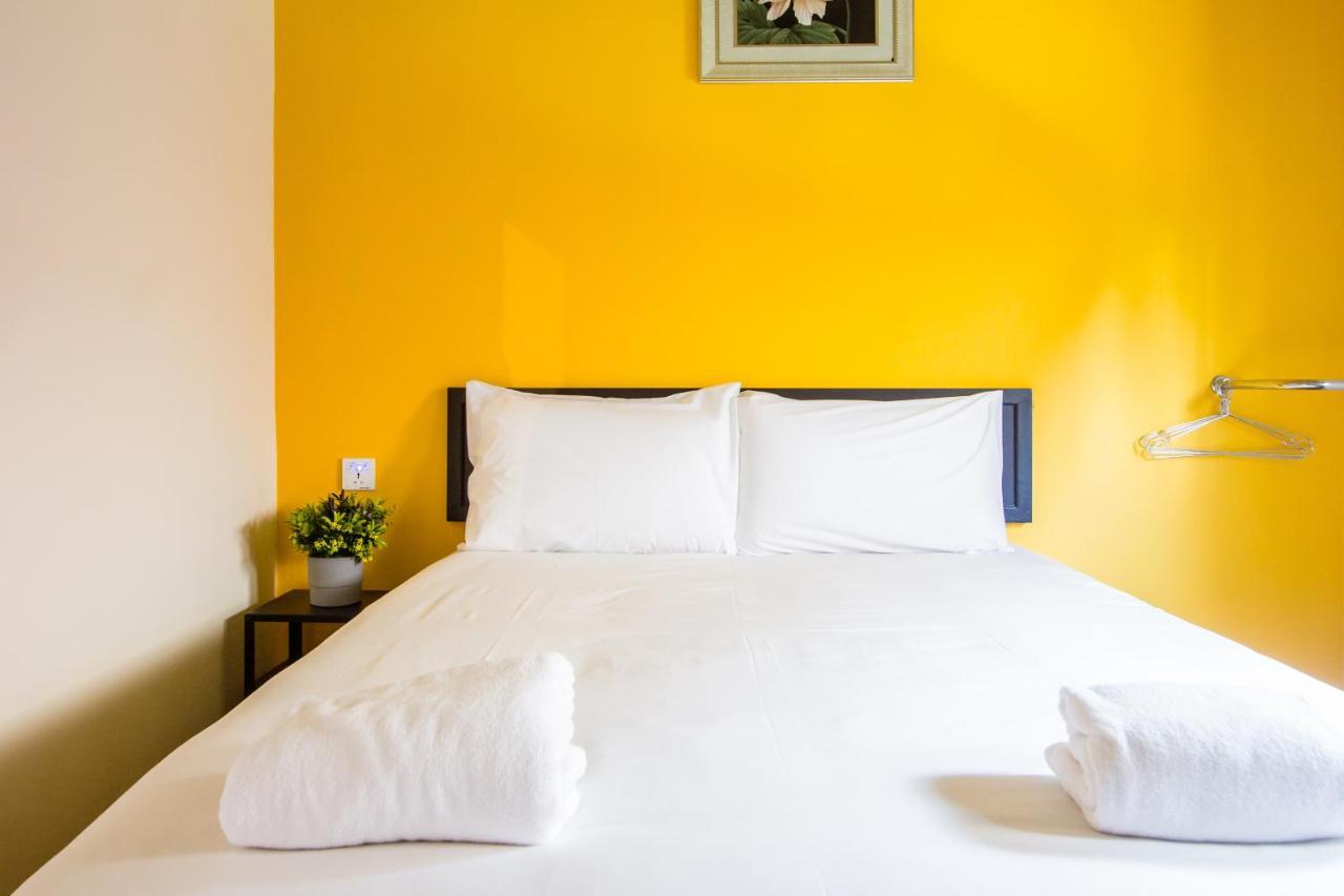 Explore 5Br Gardenhouse Retreats Butterworth Buitenkant foto